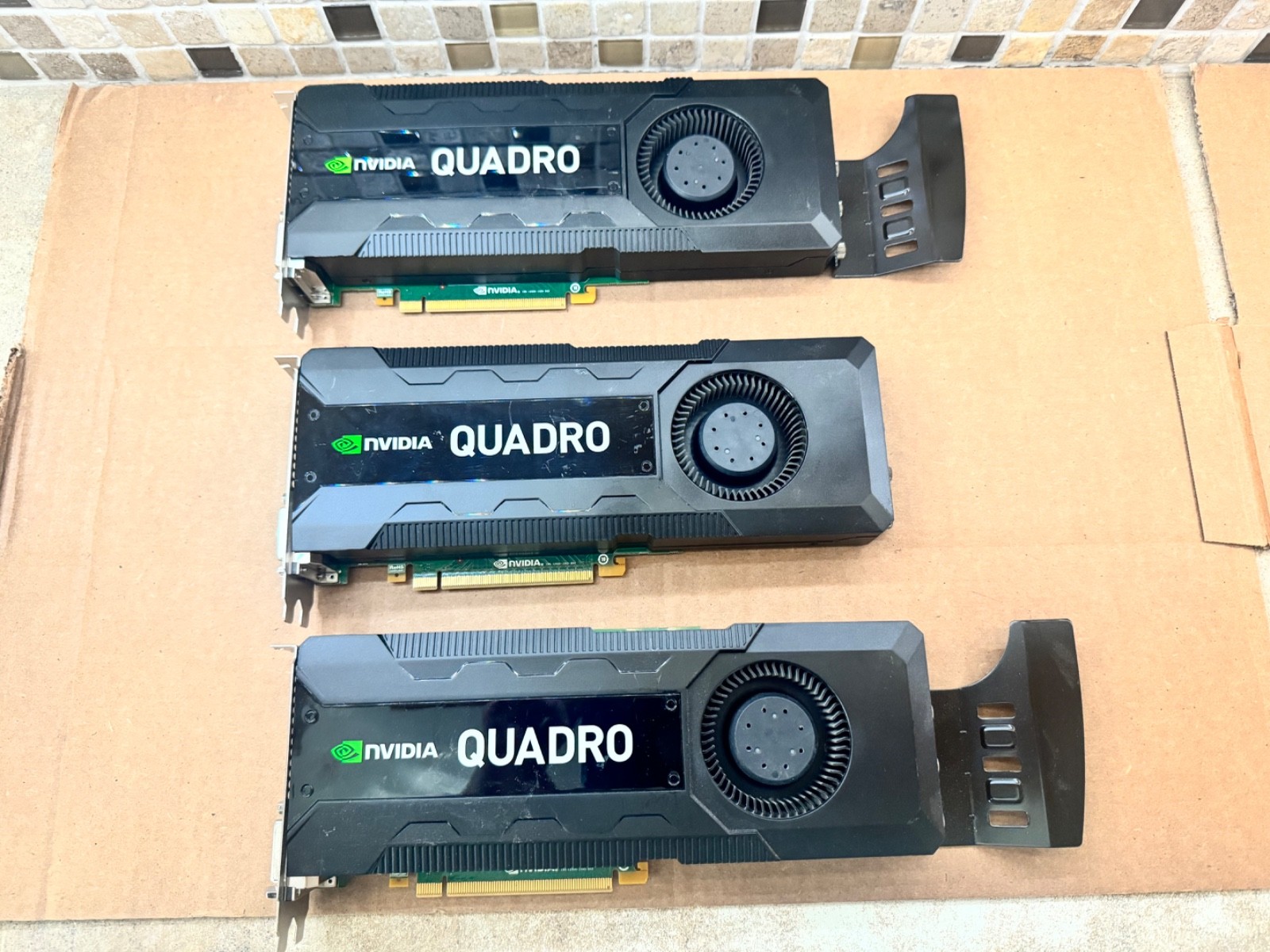 LOT OF 3 NVIDIA Quadro K5000 4GB DDR5 16 PCI Express Dual Slot Graphic Video