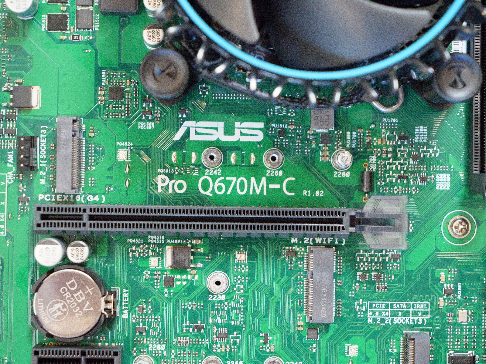 Intel i5-14400 + Asus Pro Q670M-C-CSM + 32GB DDR5-5600 UDIMM Ram