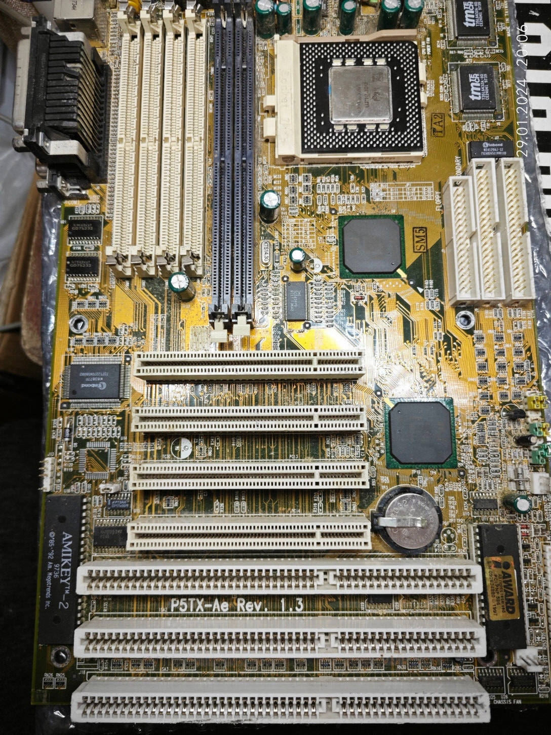 Rare Socket 7 ATX SET ECS P5TX-Ae Motherboard (430TX) CPU & 128 MB + Bonus