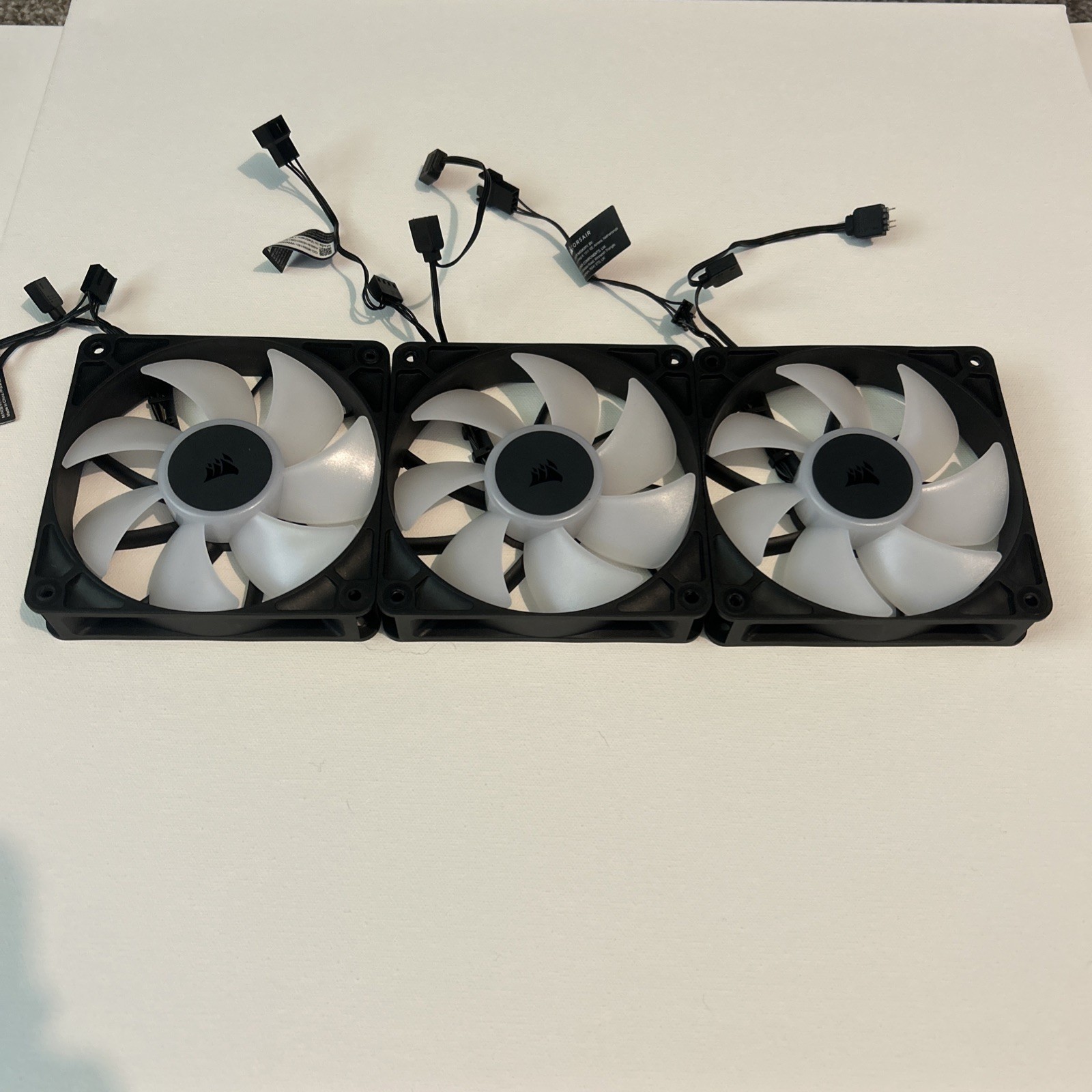 CORSAIR RS120 ARGB 120mm PWM Fans Triple Pack Daisy Chain RGB (new, out of box)