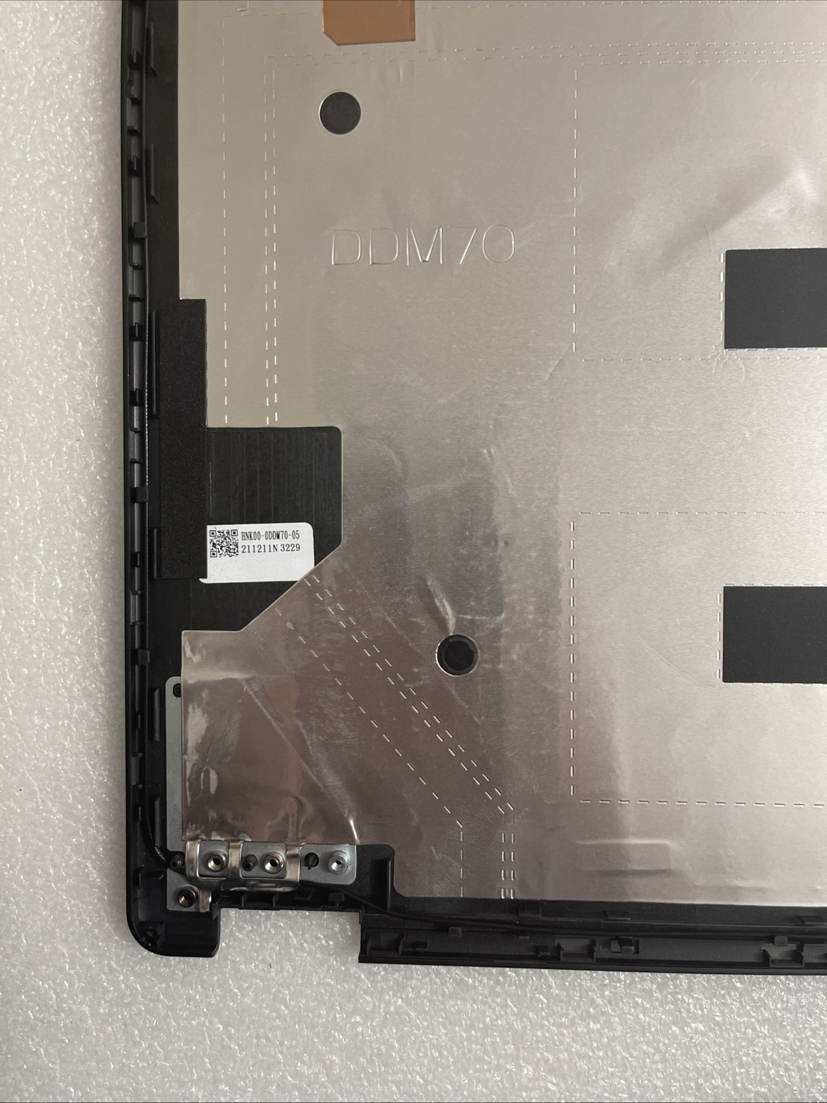 DELL LATITUDE 5480 5490 14″ LCD BACK TOP COVER VRWJM 0VRWJM HMN35 0HMN35 S1 Q4