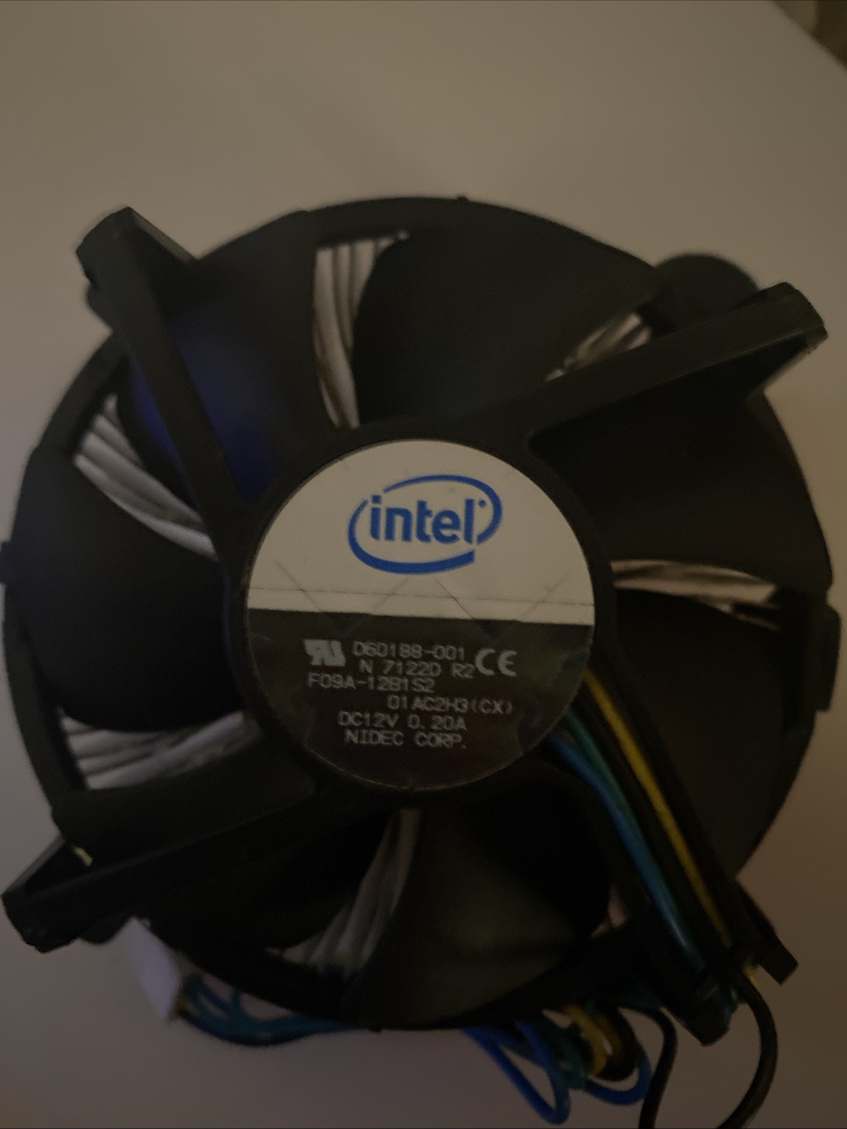 Intel D60188-001 LGA775 Copper Core CPU Heat Sink Cooling Fan (New, Genuine)