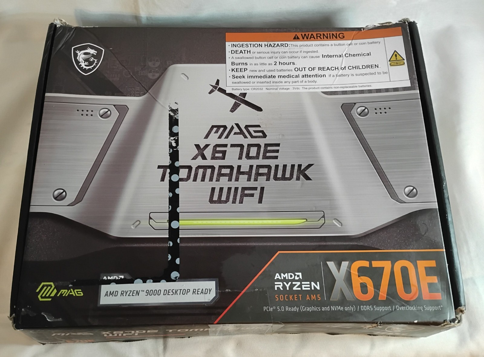 MSI MAG X670E Tomahawk WIFI AMD RYZEN 9000 Desktop AM5 Motherboard ATX DDR5