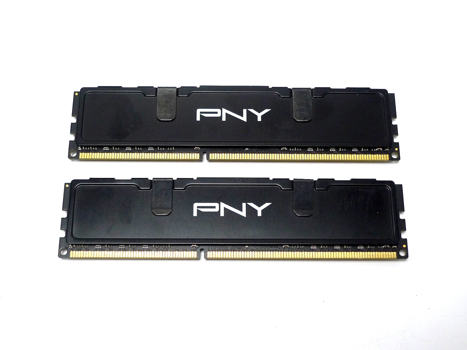 PNY XLR8 8GBH2X04F1AA28-15-H PC3-14900 16GB (2 x 8GB) DDR3 1866MHz RAM