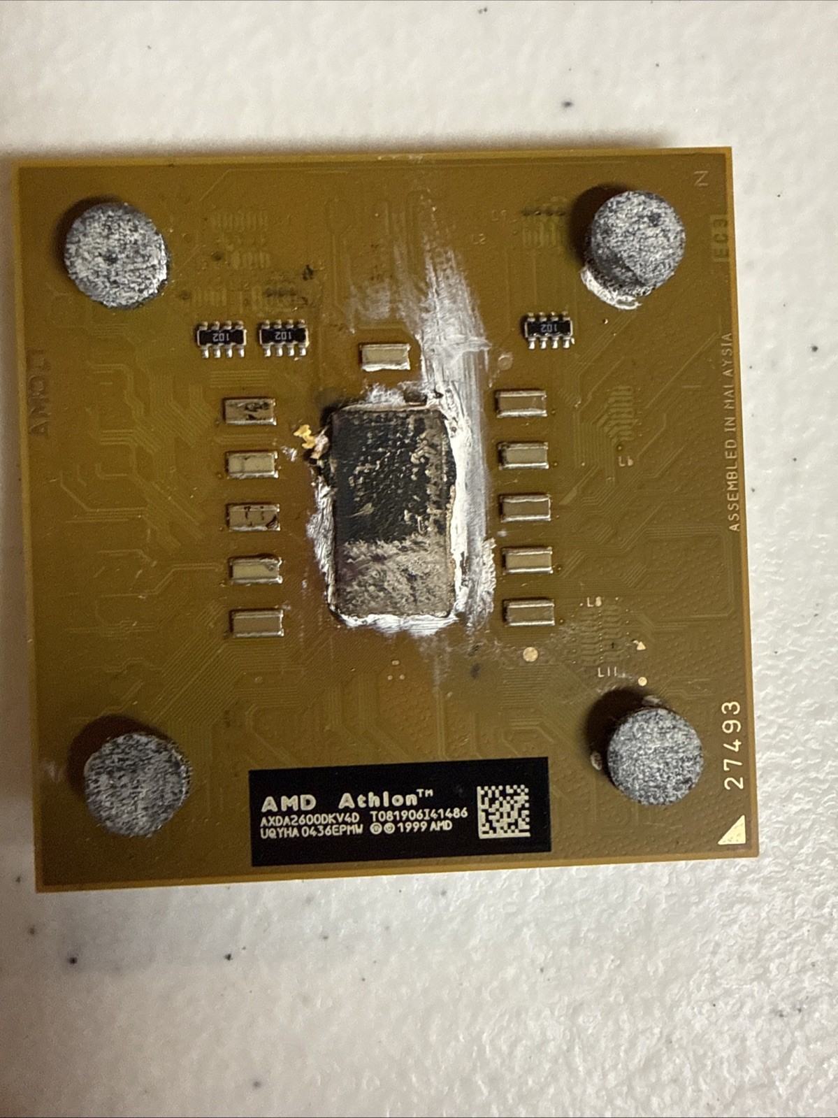 AMD Athlon XP 2600+ AXDA2600DKV4D 1.917GHz Socket 462 / A Processor / CPU