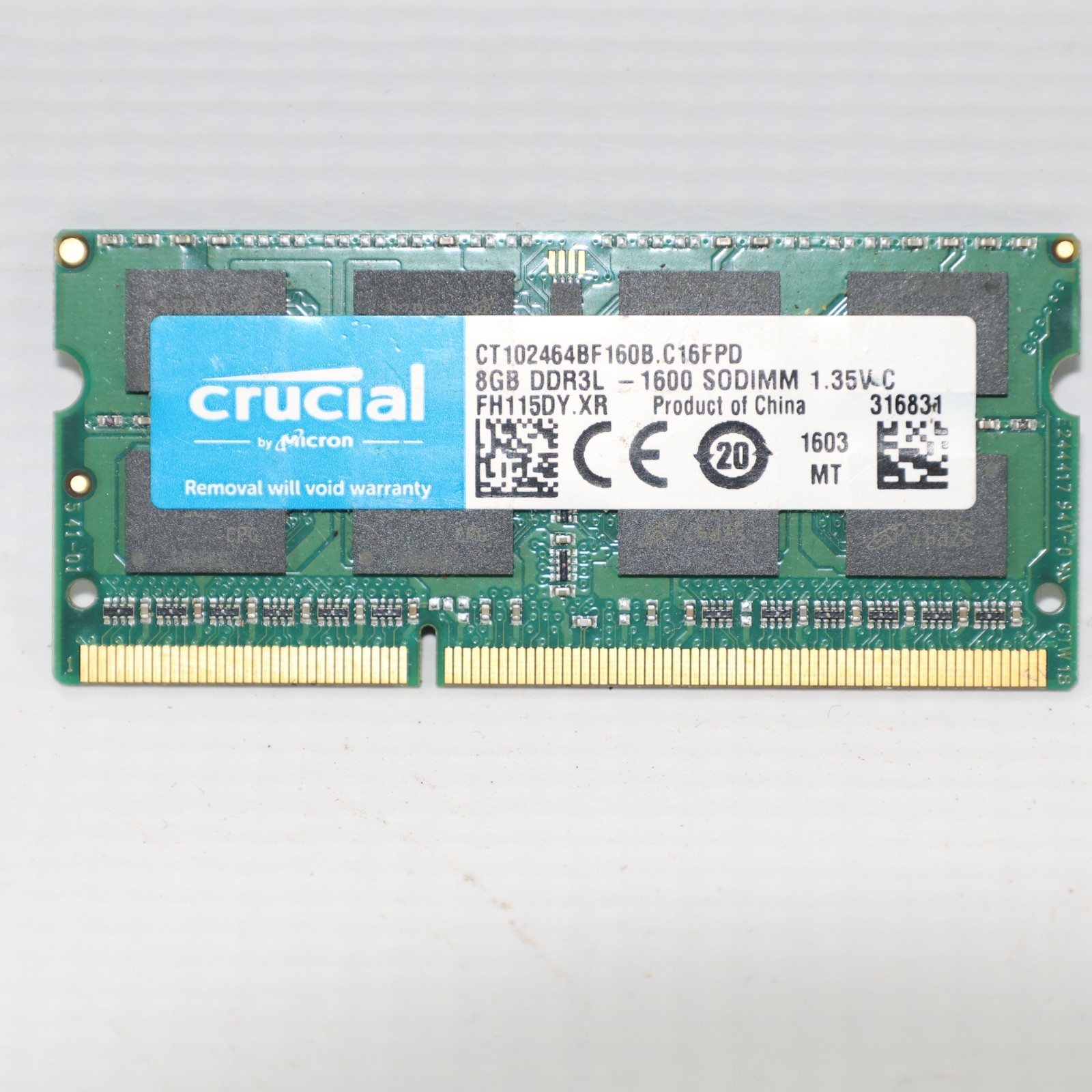 Crucial CT102464BF160B.C16FPD 8GB DDR3L-1600 S0DIMM Memory RAM Single Stick Used