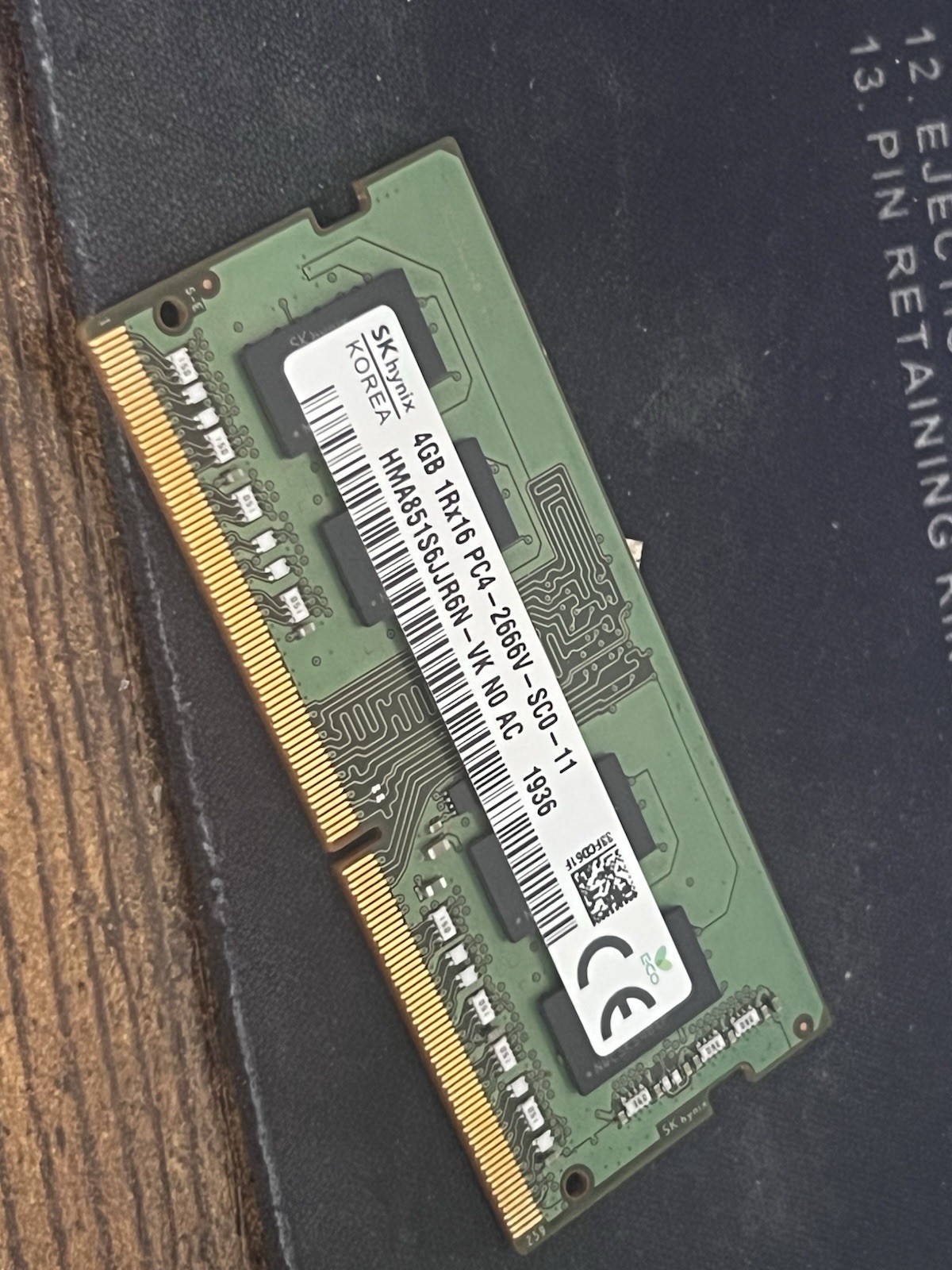 SK hynix PC4-2666V 4GB Ram DDR4 2666MHz SDRAM SODIMM Notebook Memory