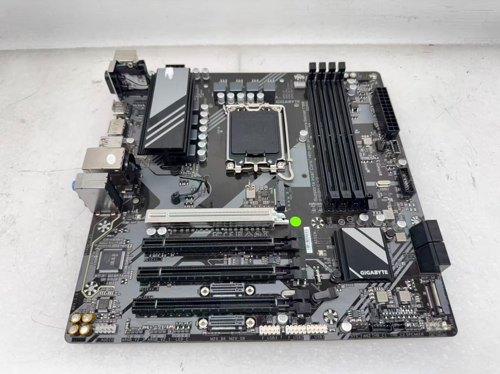 GIGABYTE B760M C V3 Motherboard DDR5 Intel Socket 1700 14th/ 13th/ 12th *READ*