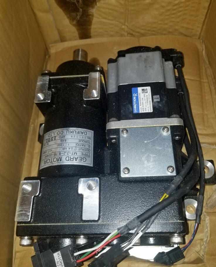 1PC NEW MT-7.2-8.7B-004H R2AA08040FCHKD Motor with reducer Via DHL or FedEX