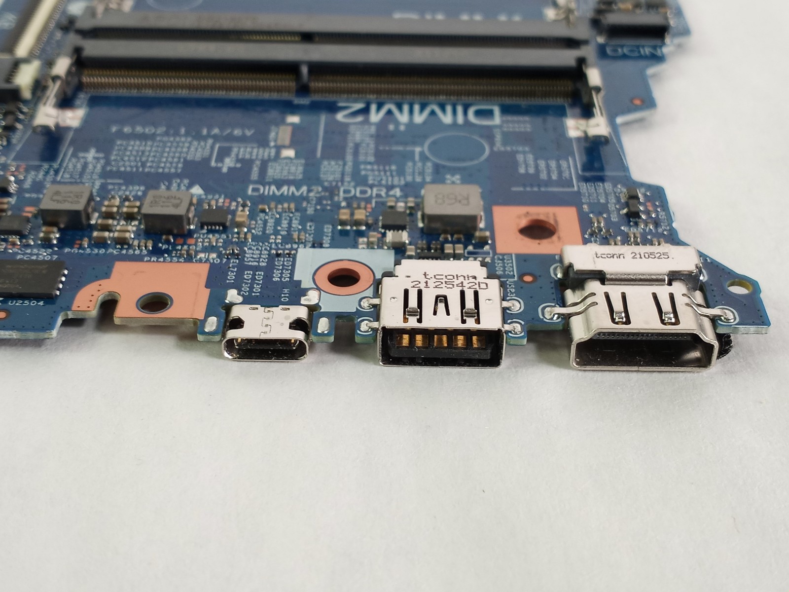 Dell Latitude 3420 Core i7-1165G7 2.80 GHz DDR4 Motherboard VKWK9