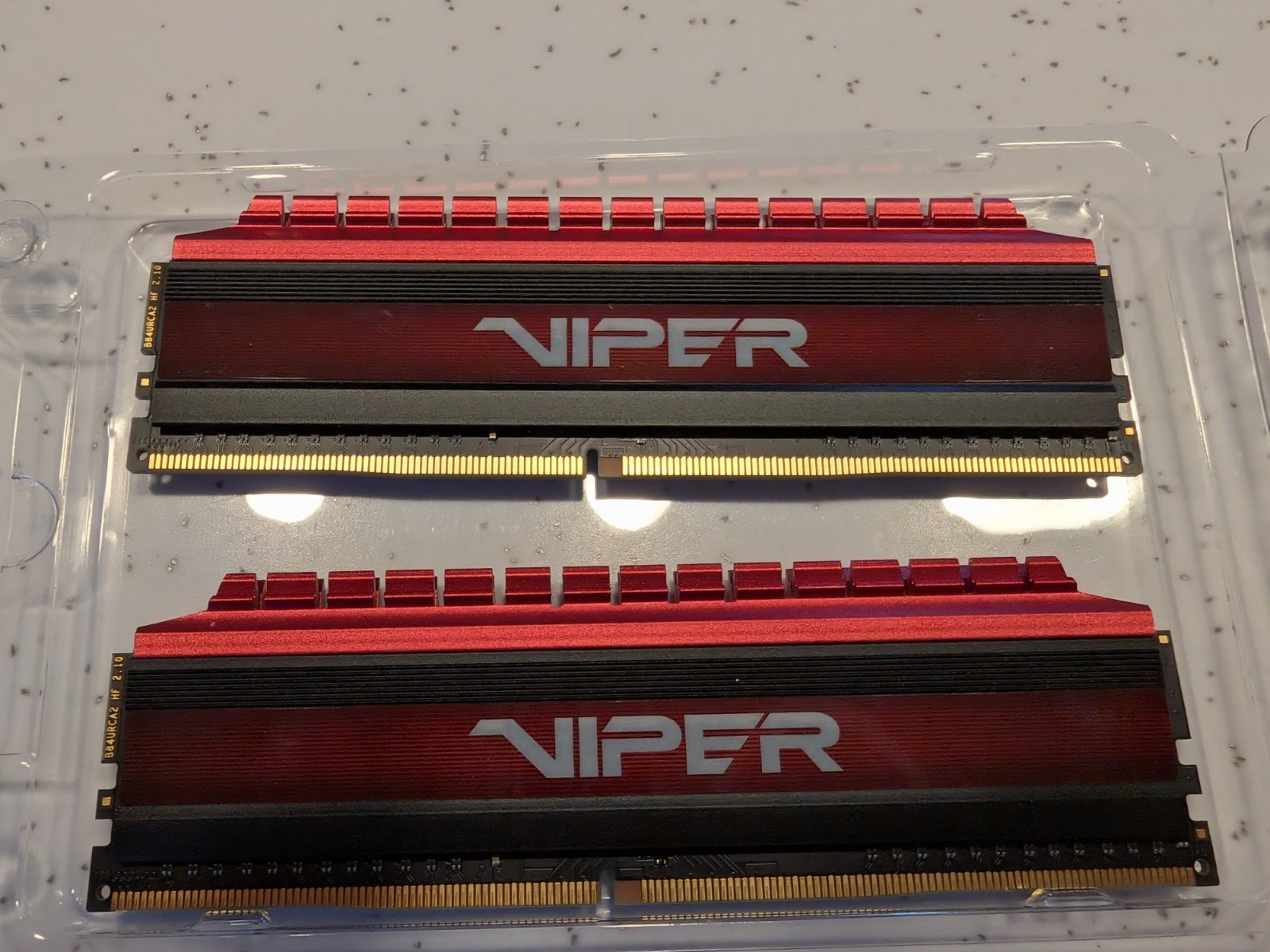 Patriot PV48G300C6K 8 GB DDR4-3000 DIMM Kit