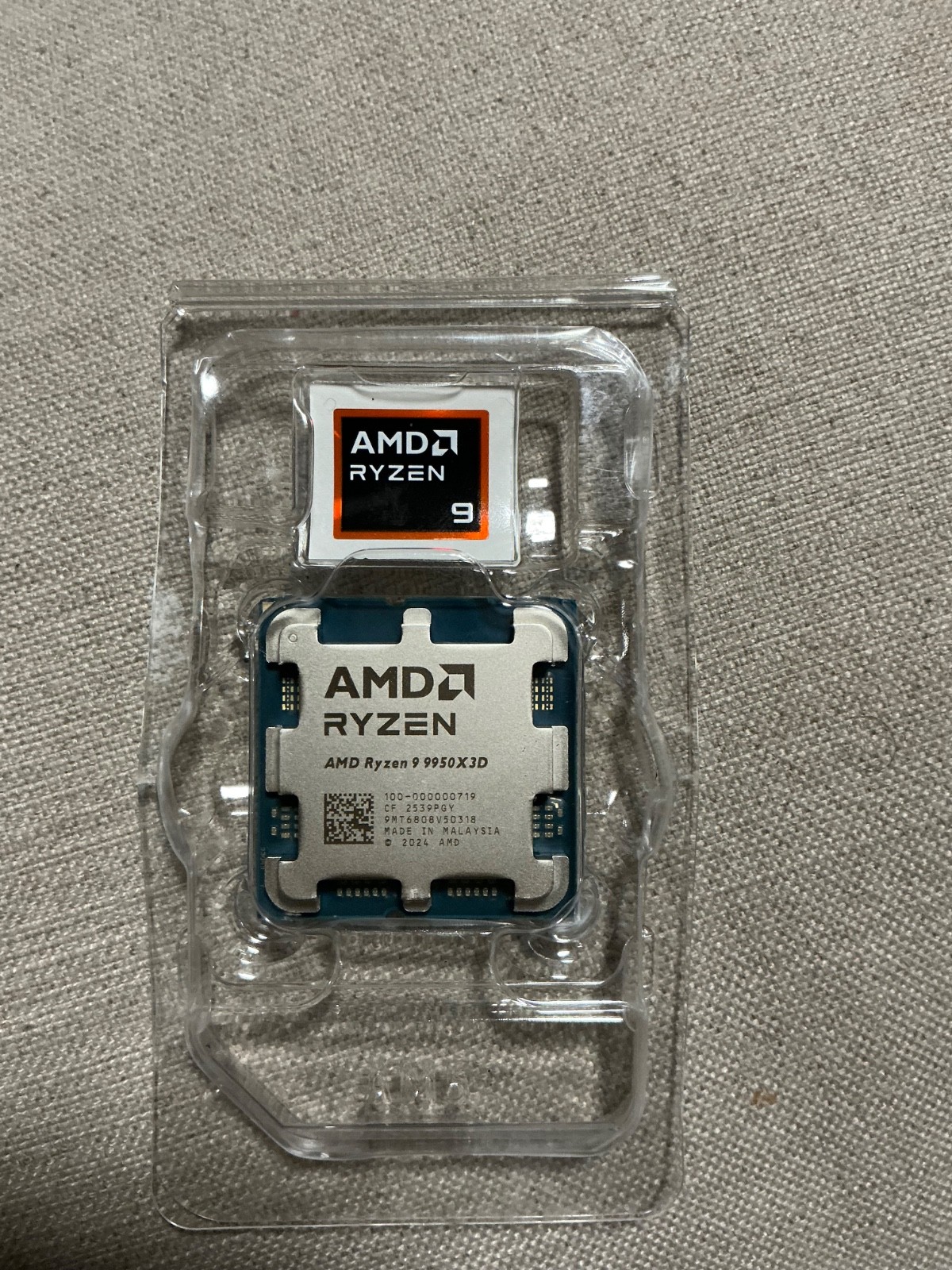 AMD Ryzen 9 9950X3D Desktop Processor CPU AMD Ryzen 9 Series. New unused.