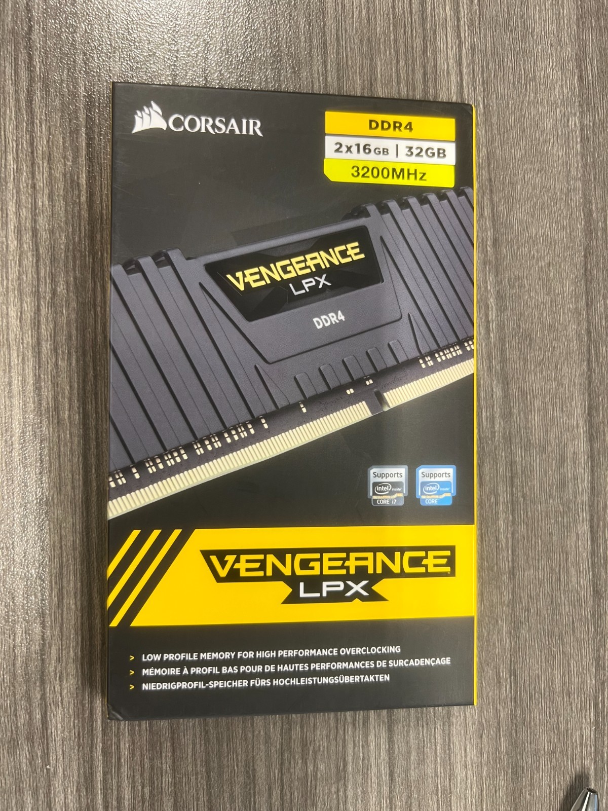 CORSAIR Vengeance LPX DDR4 RAM 32GB (2x16GB) 3200MHz 16-20-20-38