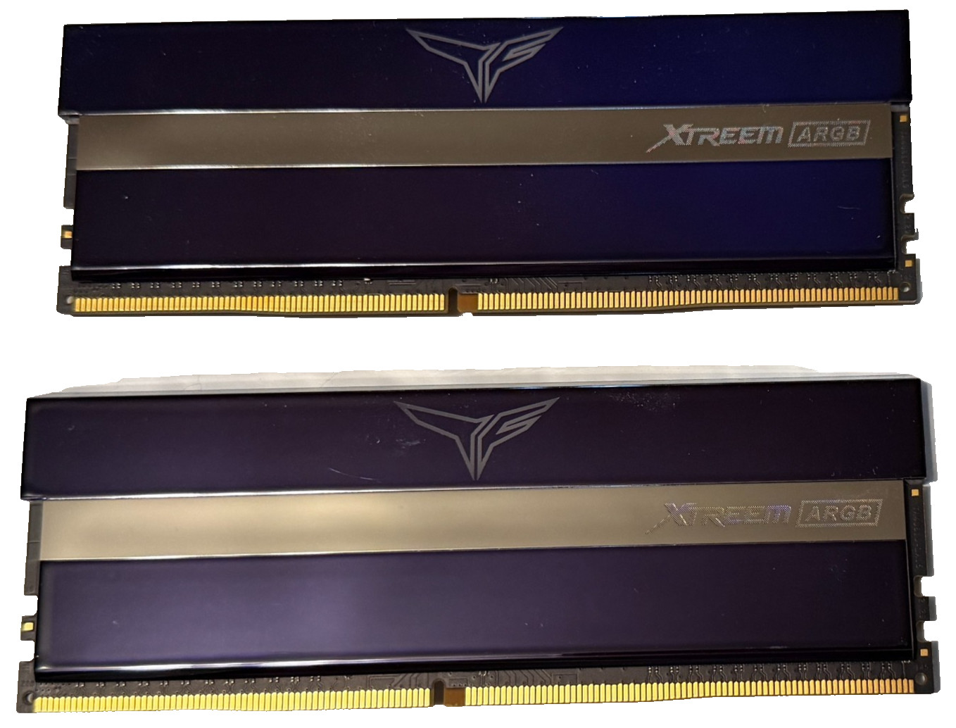 TeamGroup XTREEM 32GB (2x16GB) RAM DDR4 4000MHz TF10D416G4000HC18LBK