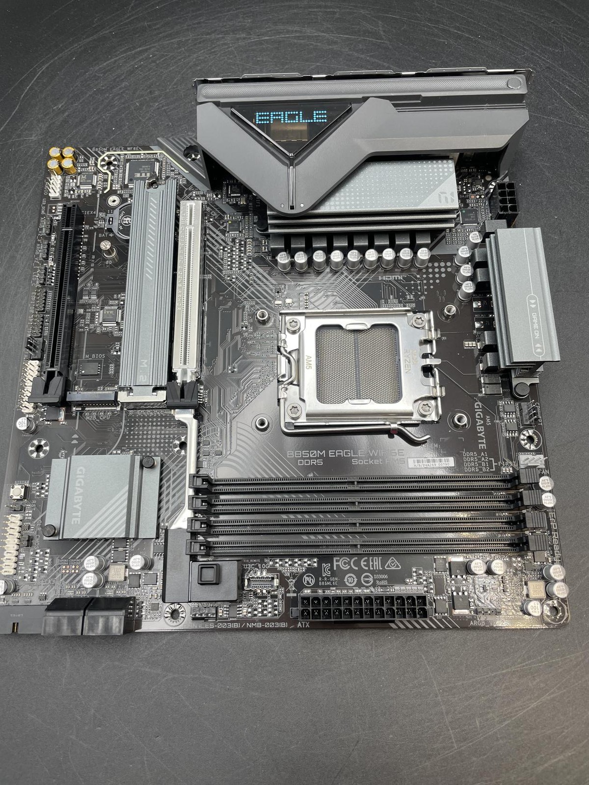 GIGABYTE B850M Eagle WIFI6E AMD AM5 mATX Motherboard PC1723151