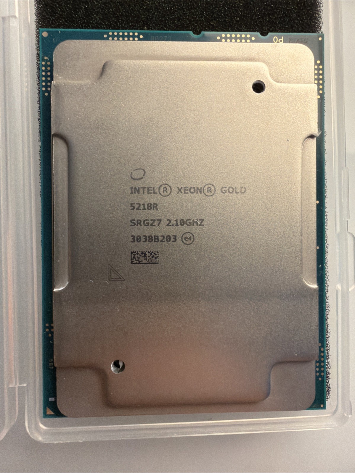 Intel Xeon Gold 5218R SRGZ7 20 Cores 2.1GHz 27.5 MB Cache LGA3647 125W Processor