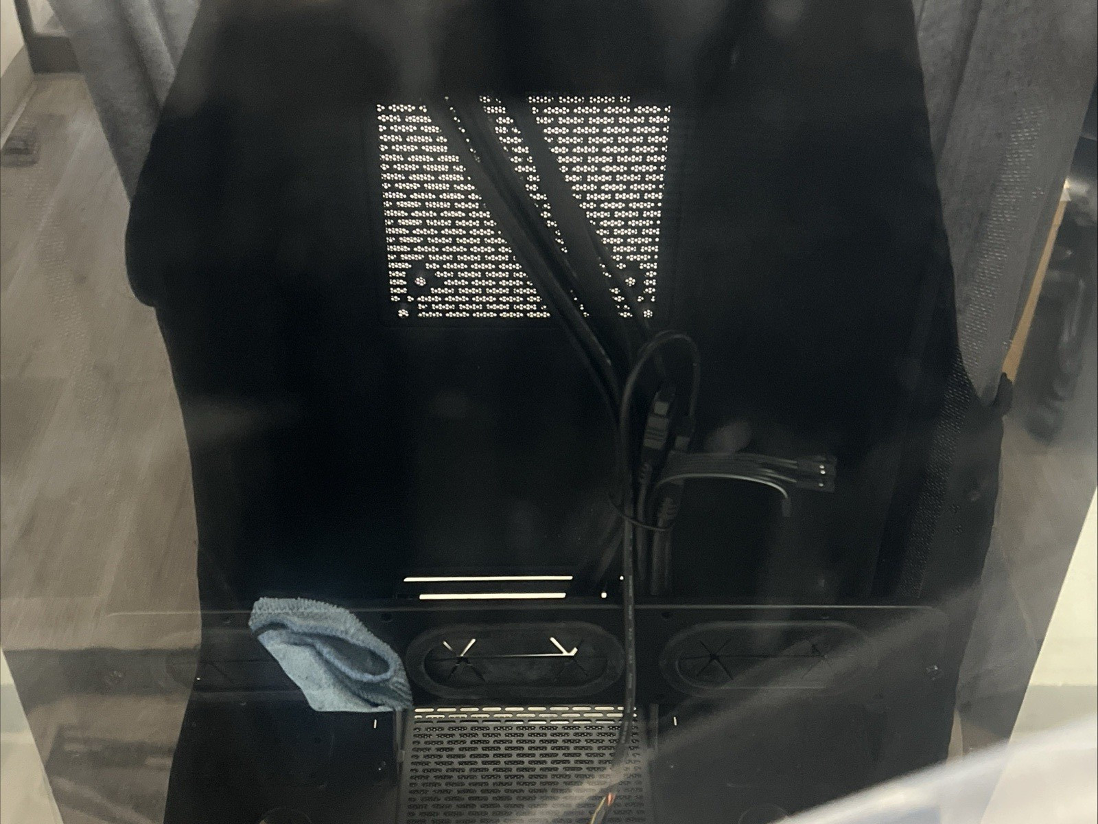 Thermaltake The Tower 900 Full Tower Tempered Glass PC Case Open Box w/Papers