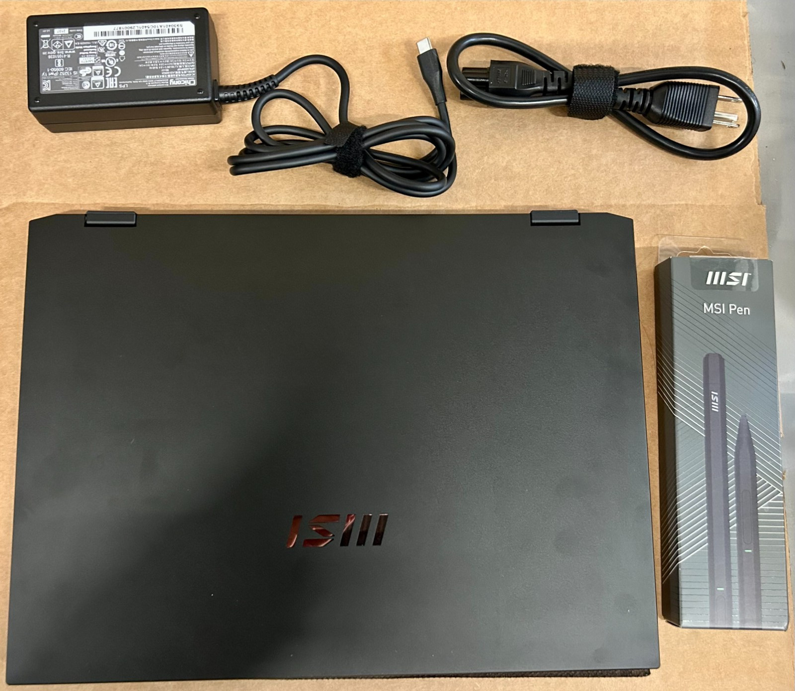 MSI Summit E13 Flip Evo 13.4″ Touch i7-1185G7 16GB 512GB SSD Windows 10 Home