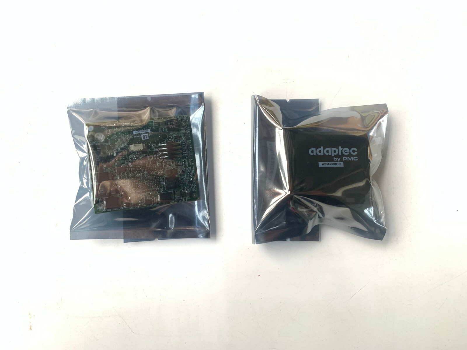 Adaptec Flash Module AFM-600DB +BBU ASR-6805T ASR-6805 ASR-6405 ASR-5805 5805Z-