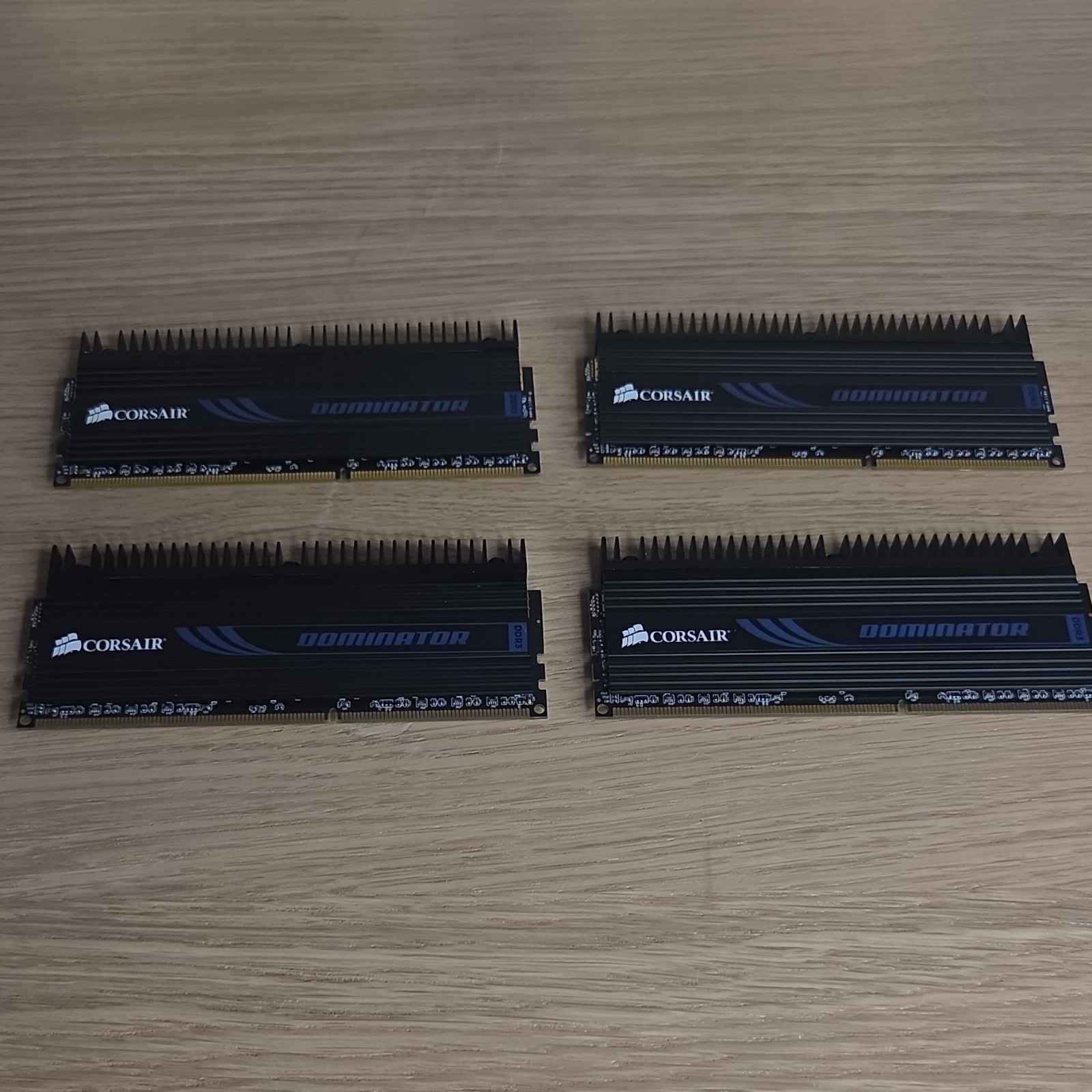Corsair Dominator 16GB (4x4GB) DDR3 1333MHz 240-Pin DIMM Non-ECC