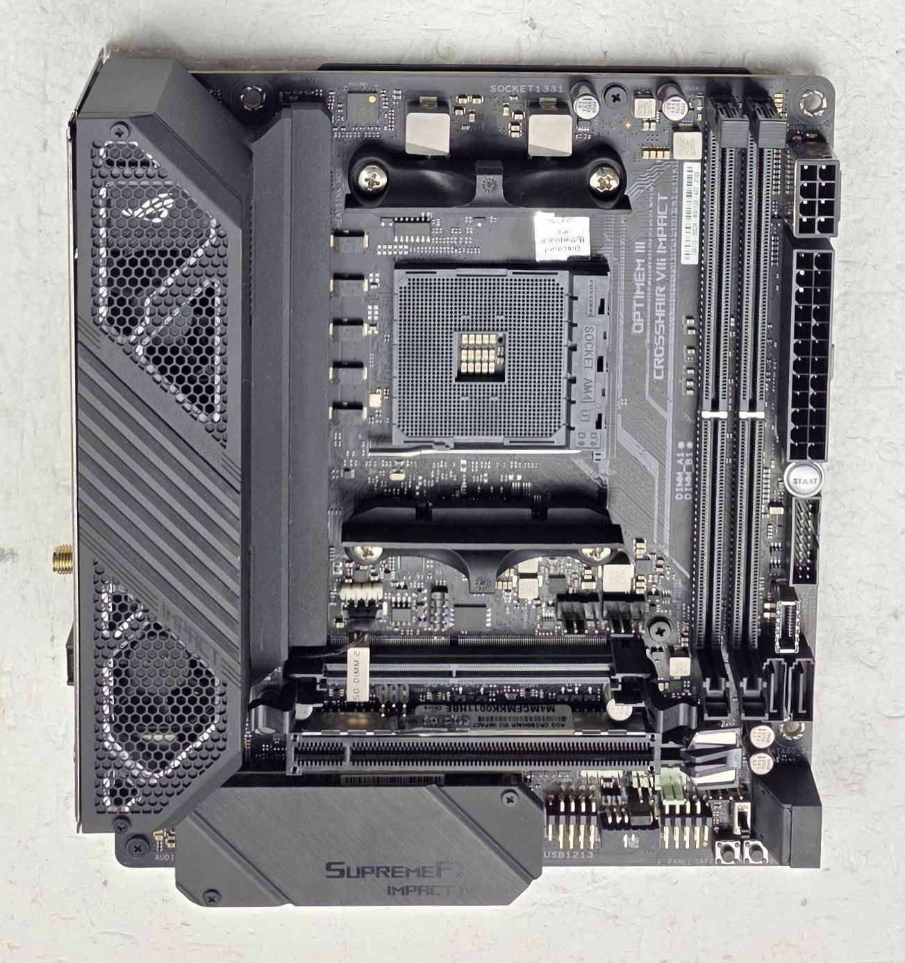 ASUS ROG Crosshair VIII Impact AM4 AMD X570 DDR4 Mini-DTX Gaming Motherboard