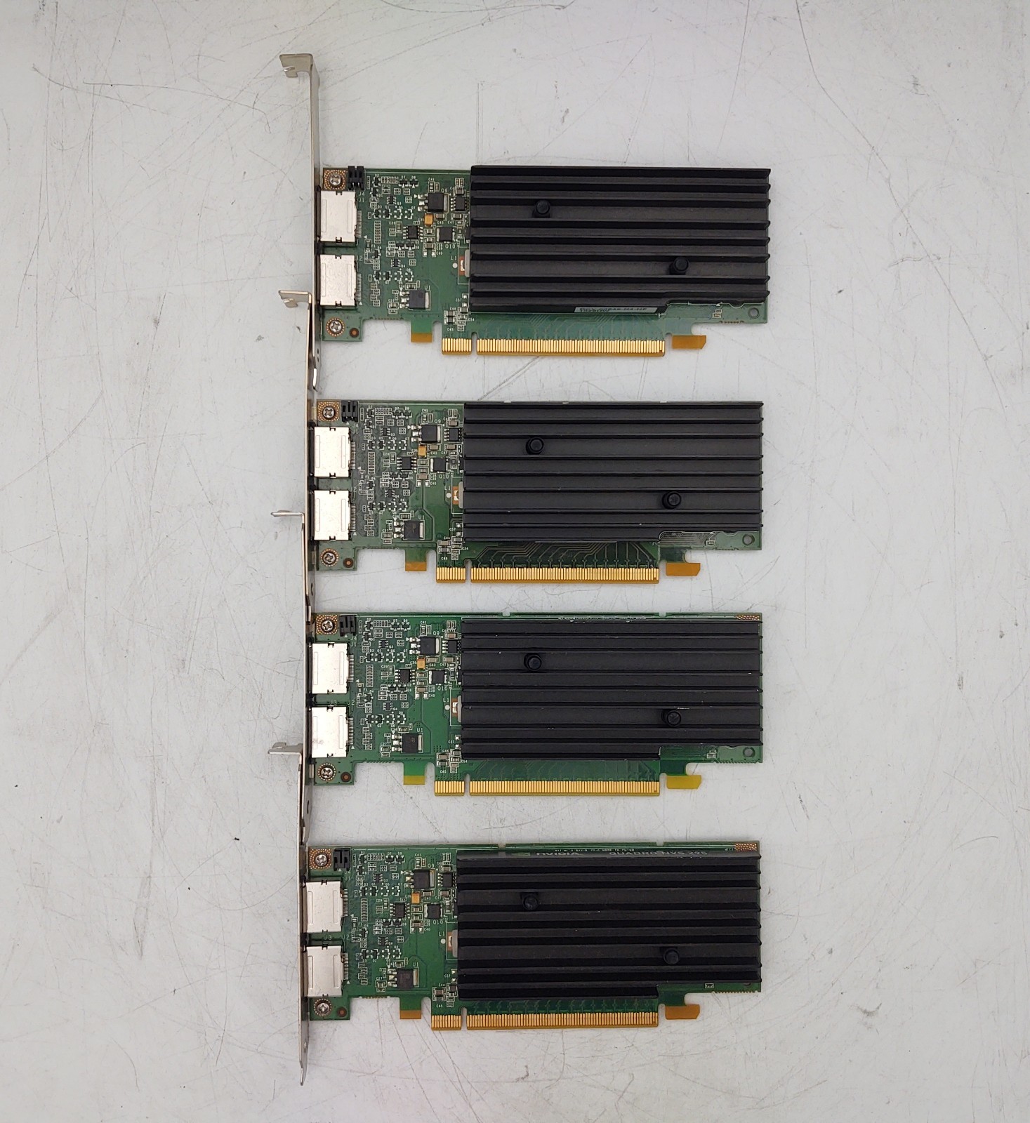 LOT OF 4 Nvidia Quadro NVS 295 256 MB GDDR3 SDRAM PCI Express x16 Video Card