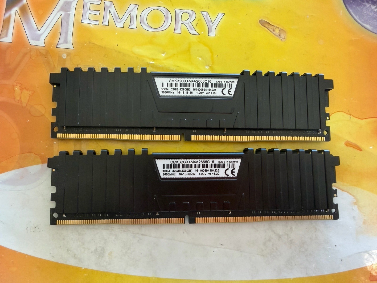 Corsair PC4-21330 16GB (2X8GB) DDR4 2666MHz NON ECC DESKTOP CMK32GX4M4A2666C16