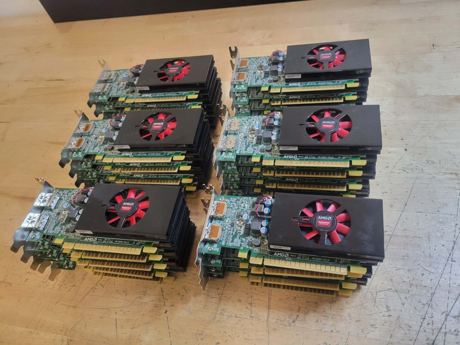 Lot of 29 Dell 0TDMFC AMD Radeon R7 450 4GB GDDR5 Low Profile Graphics Card Lot