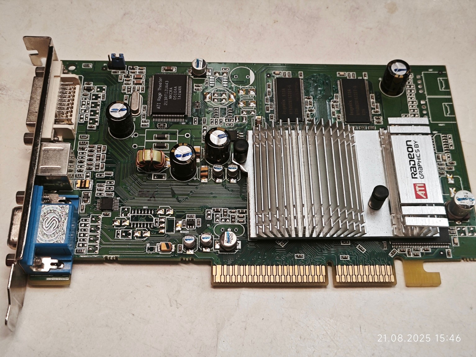 128 BIT AGP 3D CARD Sapphire ATI Radeon 9550 RV350 VIVO 128 MB DDR RAM