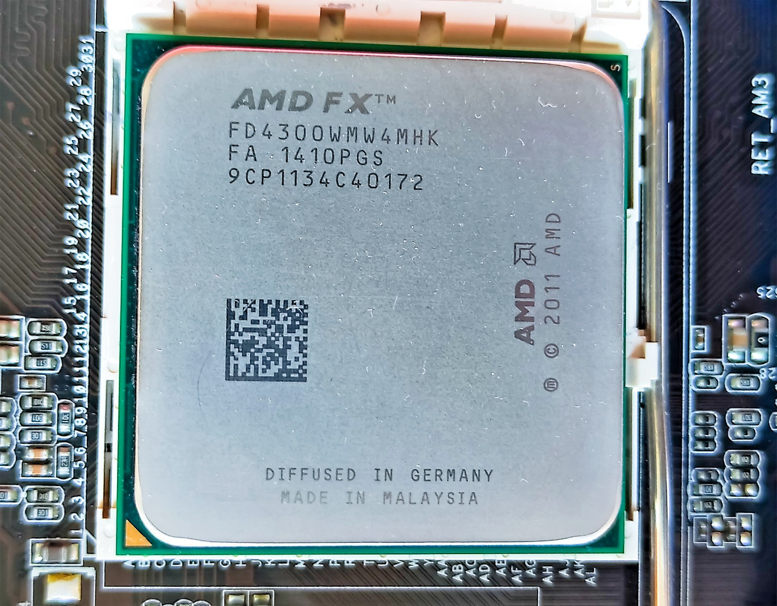 AMD FX-4300 + ASRock 880G Extreme3 + 8GB Kingston HyperX Savage DDR3 – Working