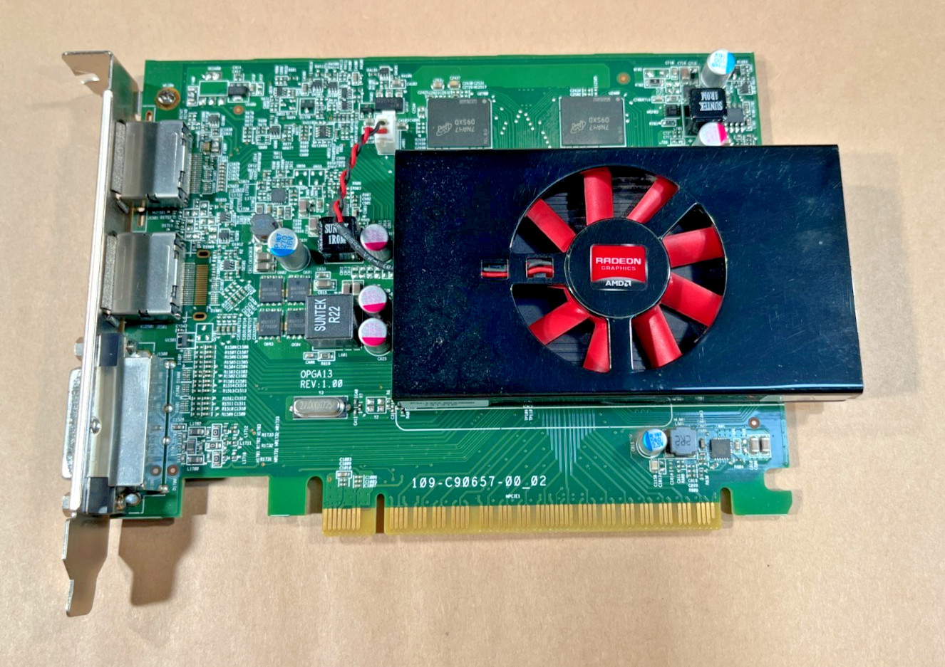 Dell / AMD Radeon R7 450 2GB GDDR5 Graphics Card ~ FN46D