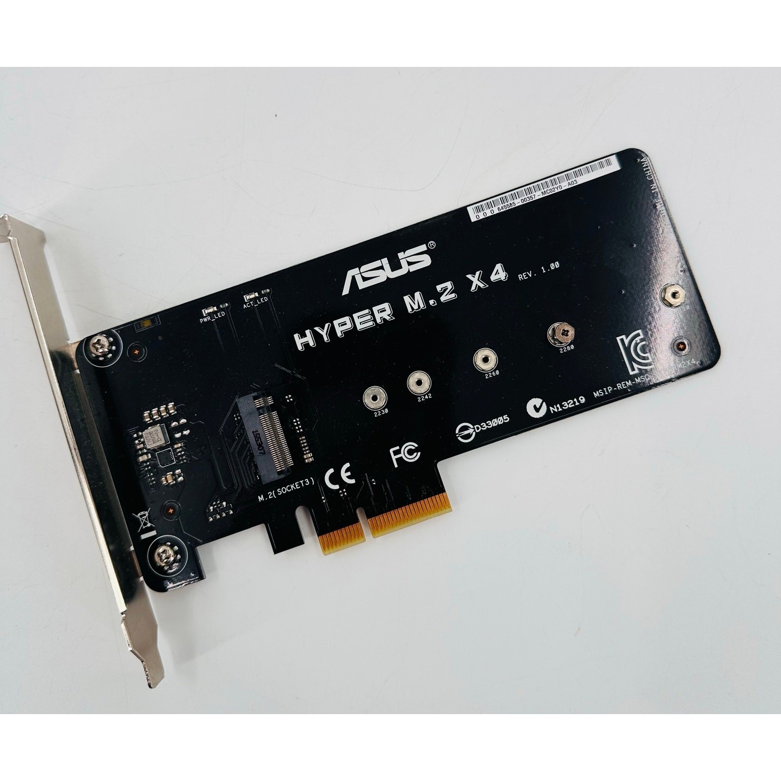 ASUS HYPER M.2 X4 rev. 1.00 Expansion Card PCI-Express Adapter w/ Screw & Stand