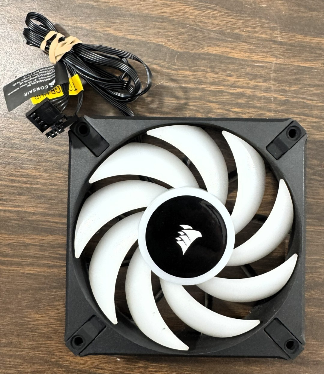 TWO Corsair iCUE AF120 RGB ELITE 120mm x2 (Two Fans in Total)