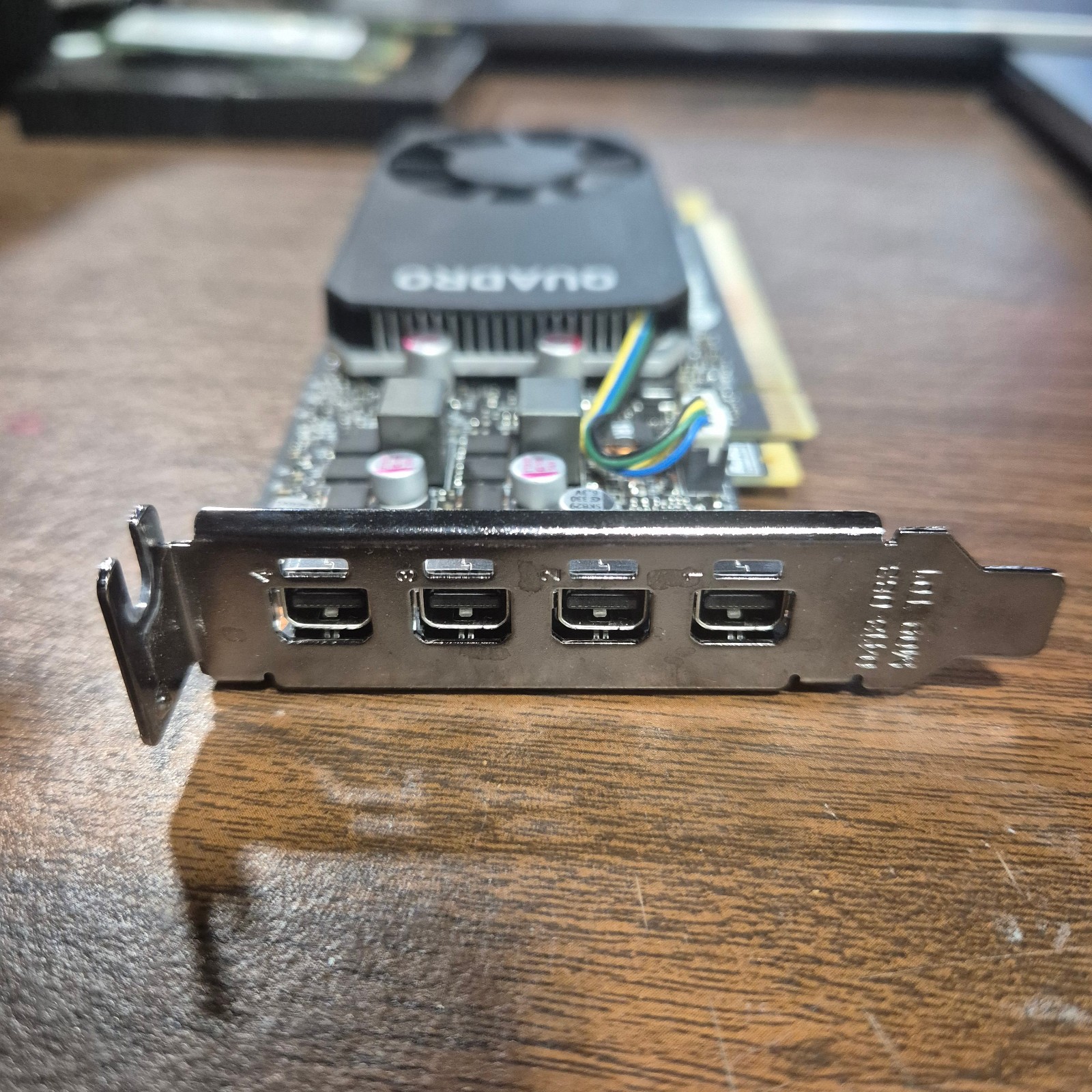 PNY Nvidia Quadro P1000 4GB GDDR5 4x Mini-DisplayPort PCIe 3.0 Graphics Card LP