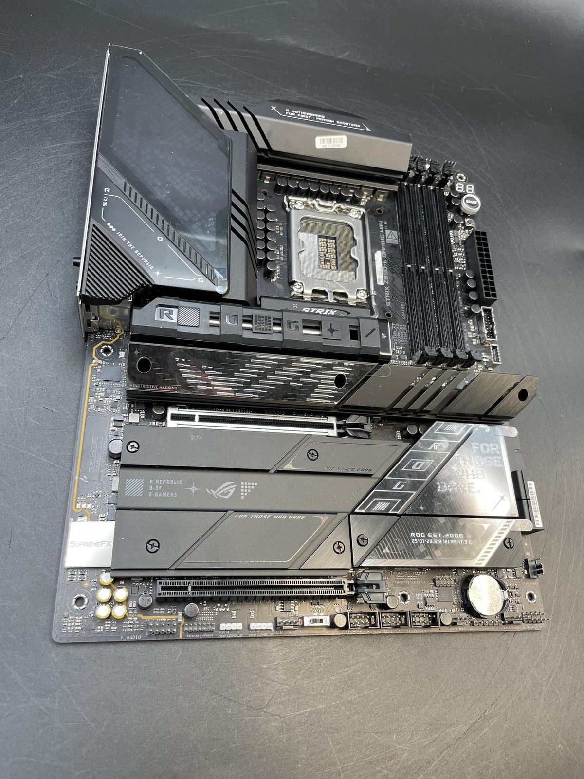 ASUS ROG Strix Z890-E Gaming WiFi Intel Z890 LGA 1851 ATX Motherboard PC1726336