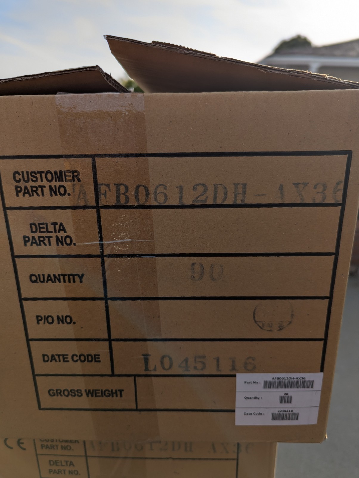 Delta AFB0612DH 6025 60mm 25mm 12V DC Dual Ball Bearing Brushless Fan w/ Conn