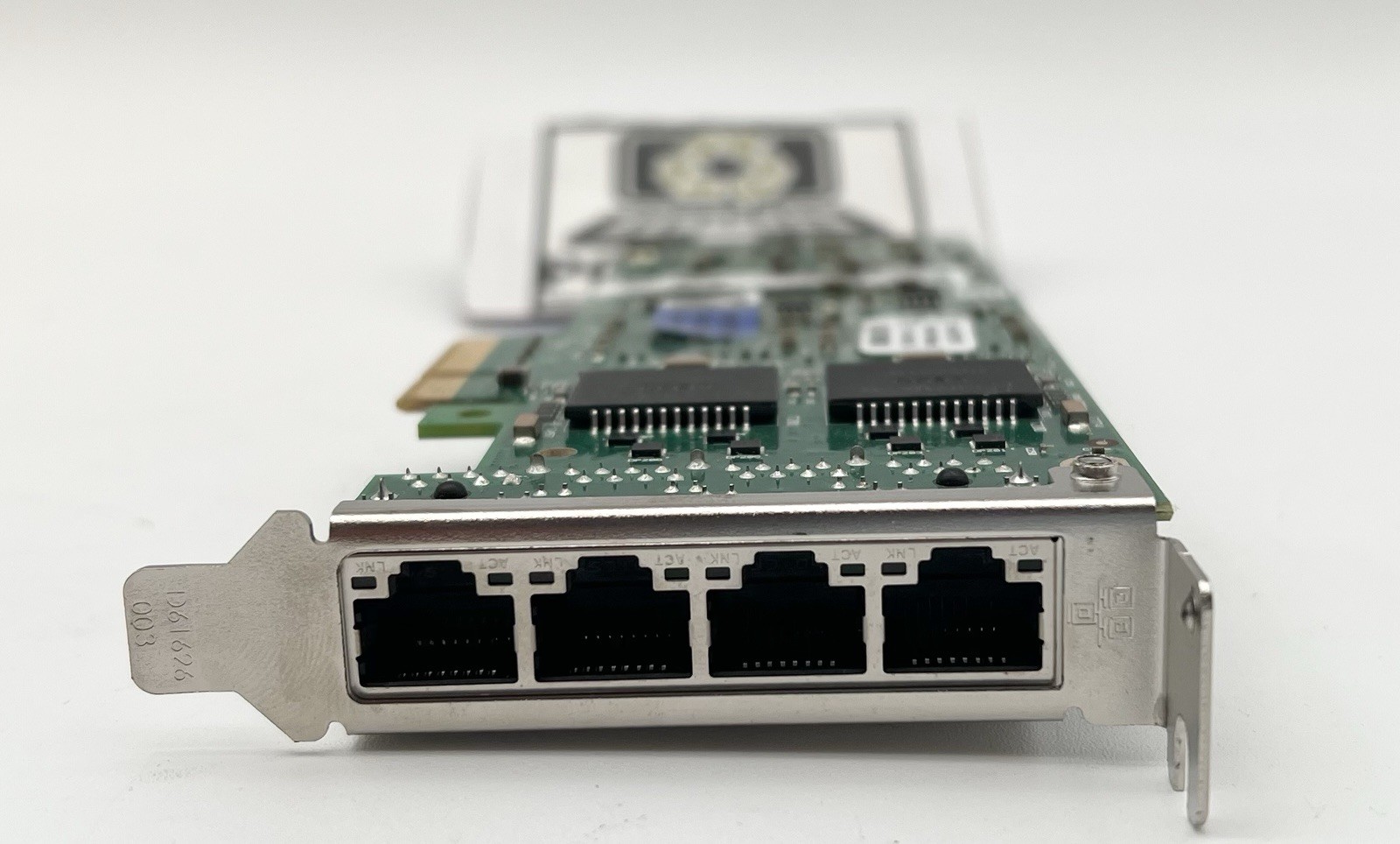 Intel PRO/1000PT QUAD PORT Gigabit Ethernet PCIe Network Adapter | Low Profile