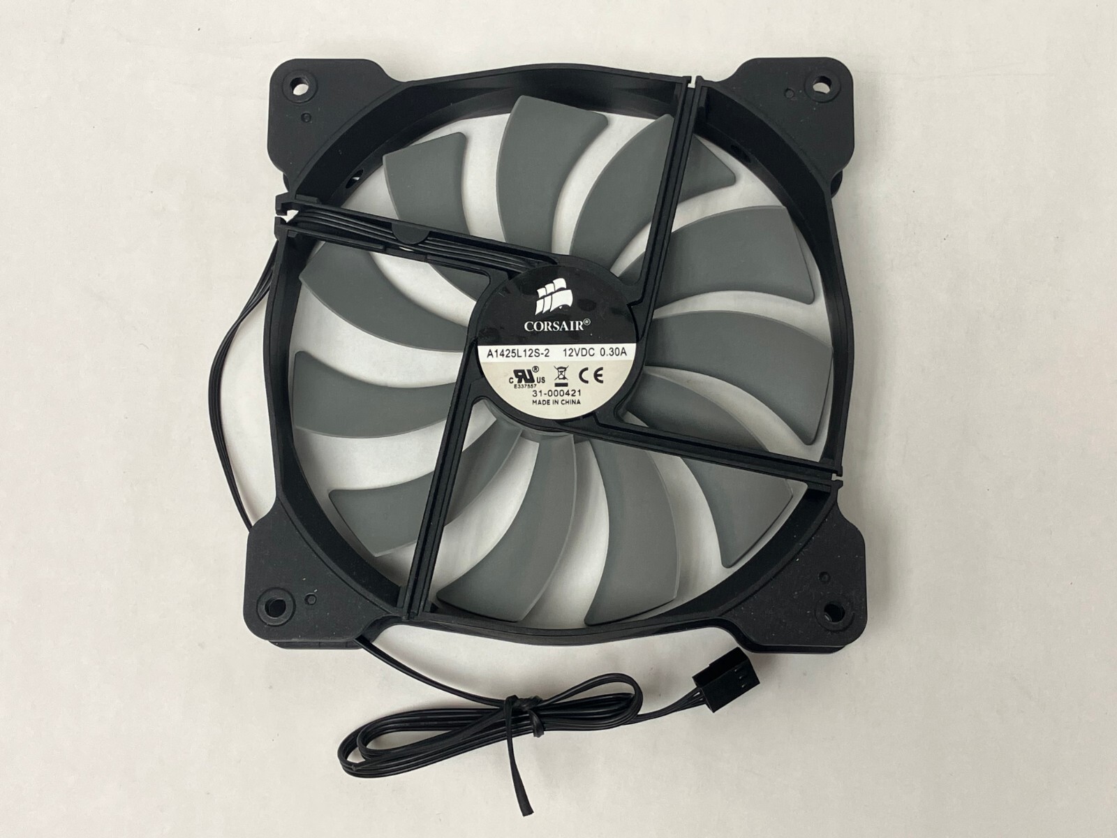 Open Box CORSAIR DC 12V A1425L 12S-2 Case Fan