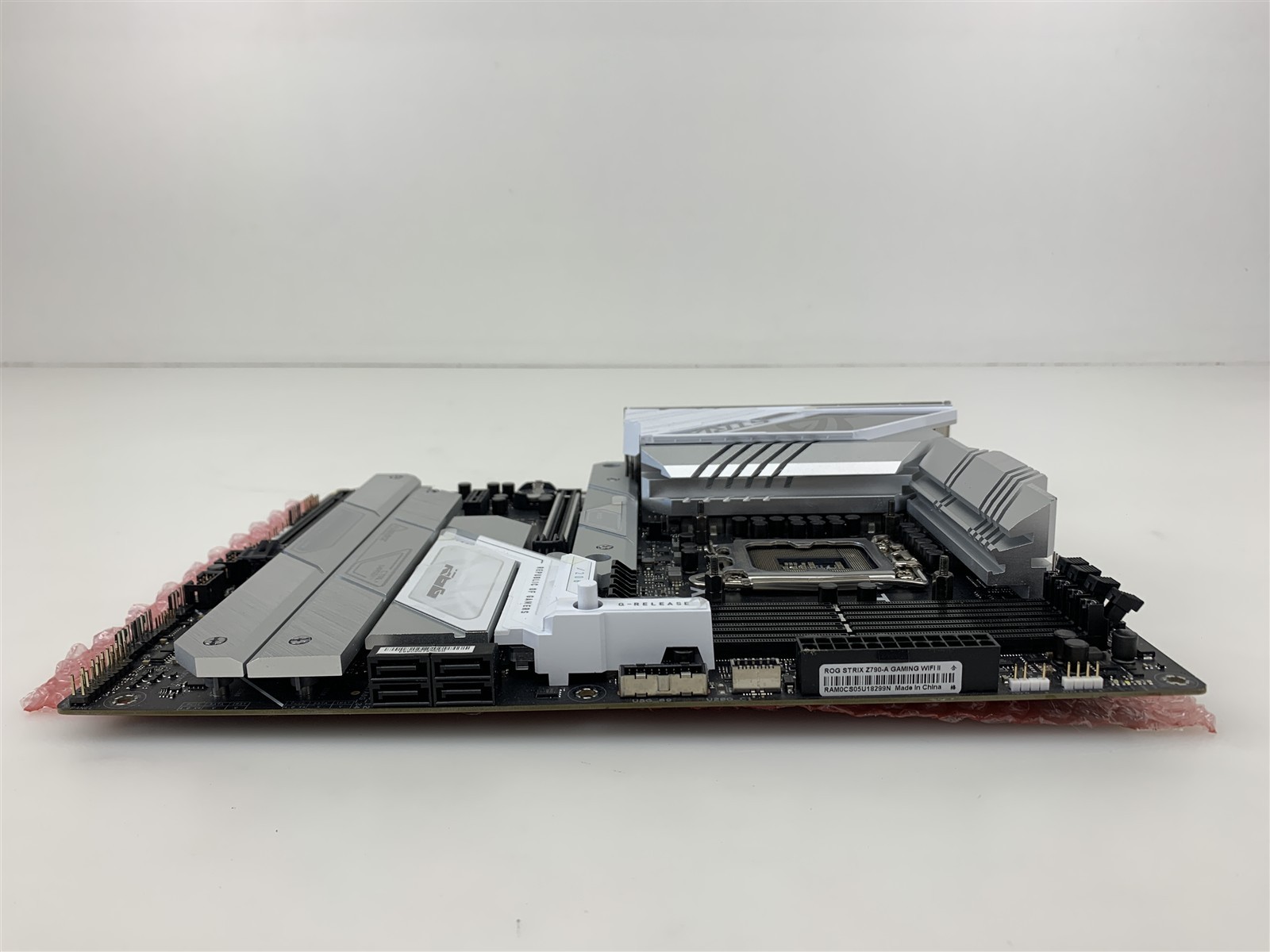 ASUS ROG Strix Z790-A Gaming Wi-Fi II LGA 1700 Intel ATX Motherboard