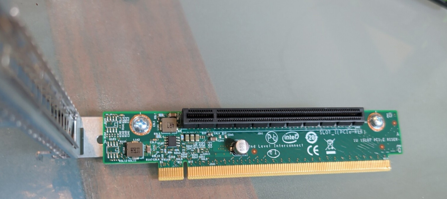 Intel Server PBA H39531-171 F1UL16RISER2 1U 1SLOT PCI-E Riser Board