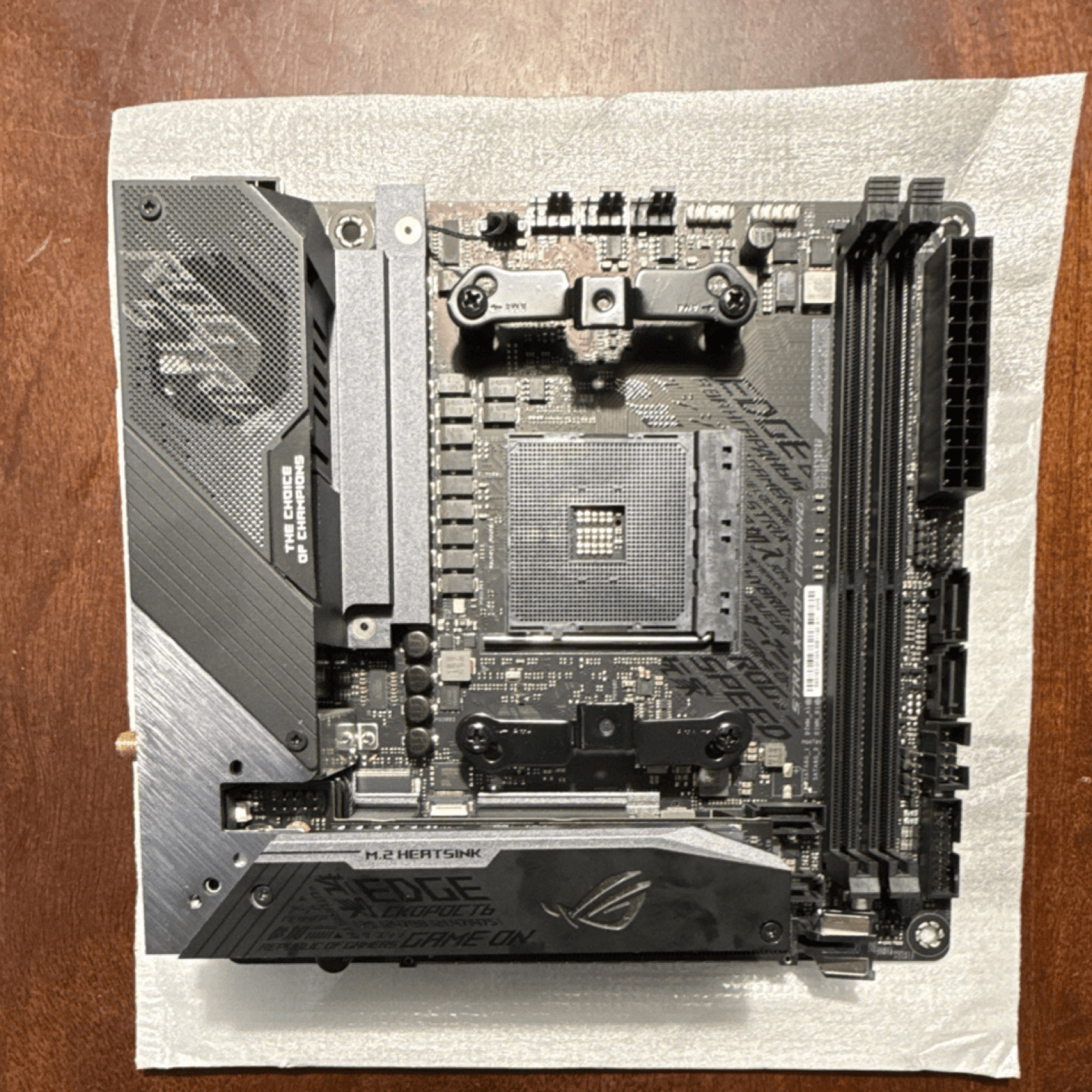 ASUS Rog STRIX X570-i Gaming AMD X570 Socket Am4 Mini ITX/