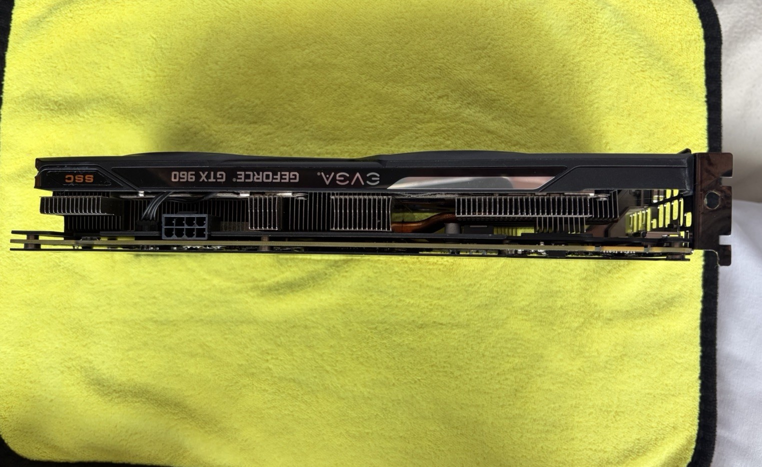 EVGA NVIDIA GeForce GTX 960 4GB GDDR5 04G-P4-3967-KR Graphics Card (MINT SHAPE)