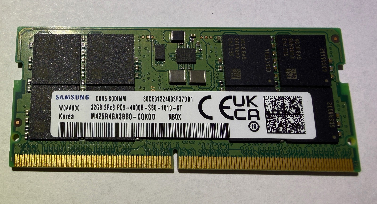 Samsung 32GB DDR5-5600 SODIMM PC5-4800 2Rx8 Laptop RAM M425R4GA3BBOCQKOD Tested