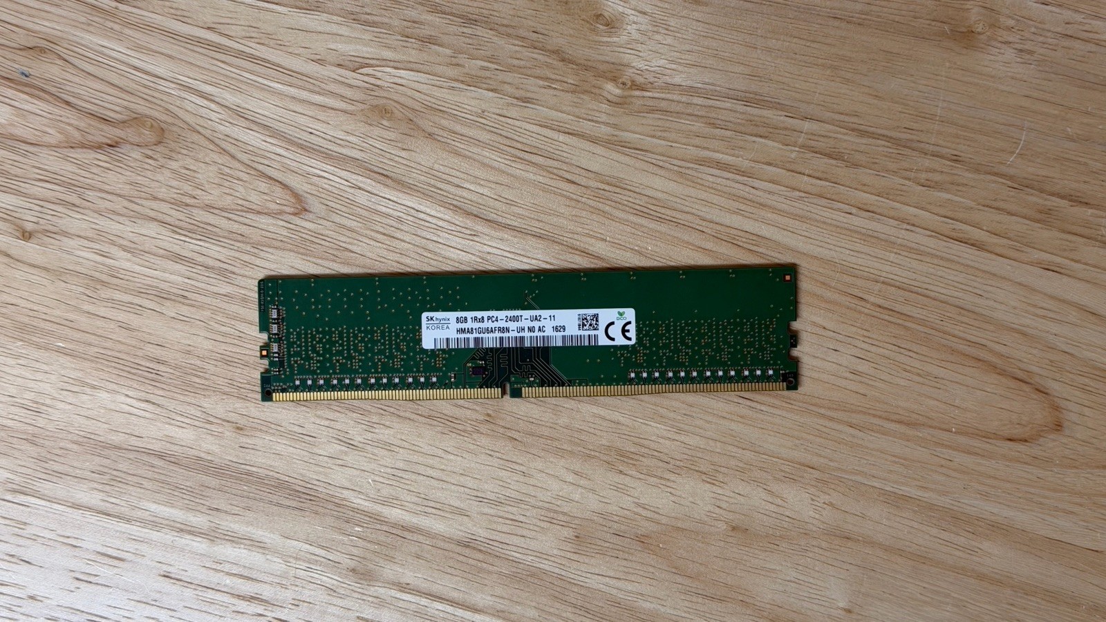 Sk Hynix 8GB 1Rx8 PC4-2400T-UA2-11 Desktop RAM