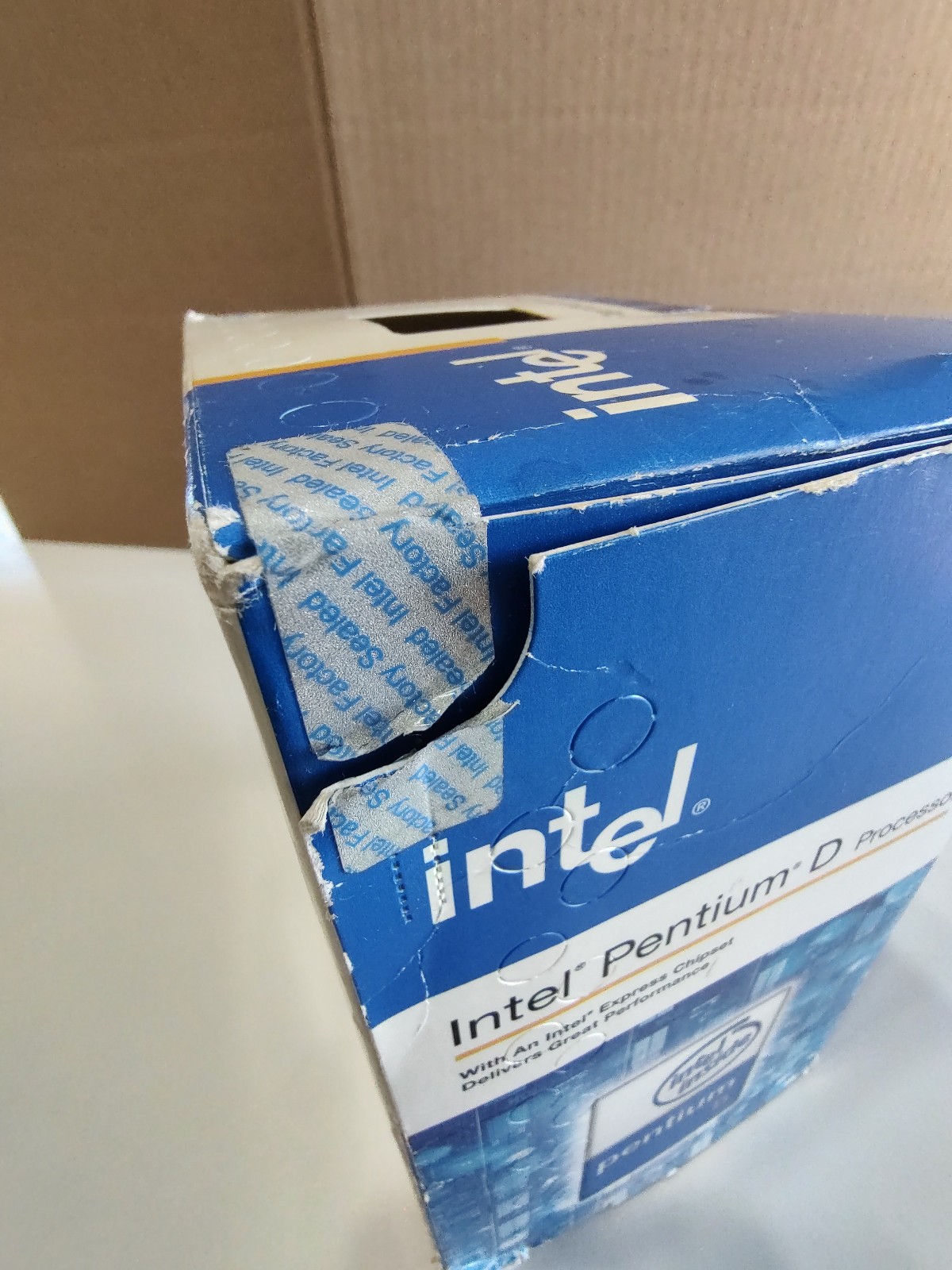 Intel Pentium D Processor 820+ 2.80GHz LGA775 Processor New In Box
