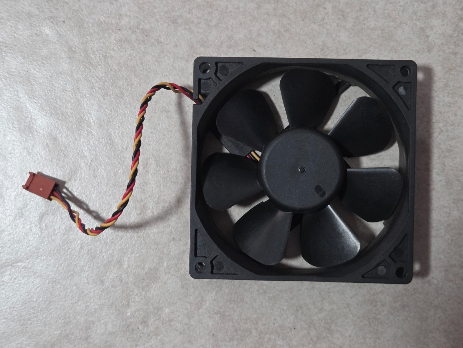 DELL DELTA COMPUTER CASE FAN DSB0912M 92x92x25MM BLACK 4 PIN 12V .19A X755M-A01