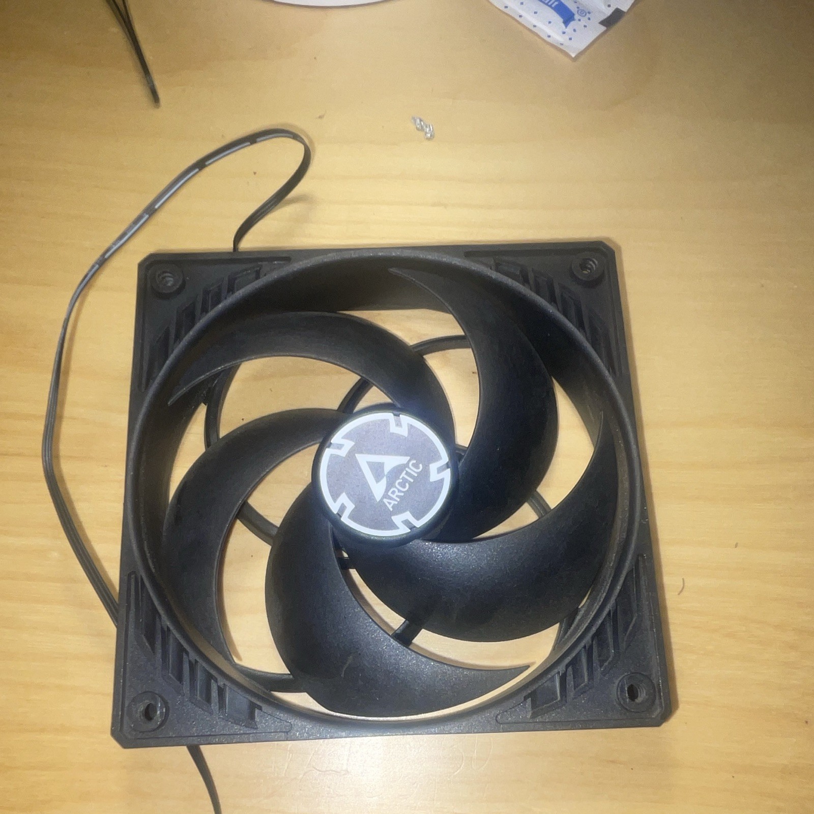 Arctic F12 120mm Black 12V 3-Pin Fluid Case Fan 1350RPM 74CFM