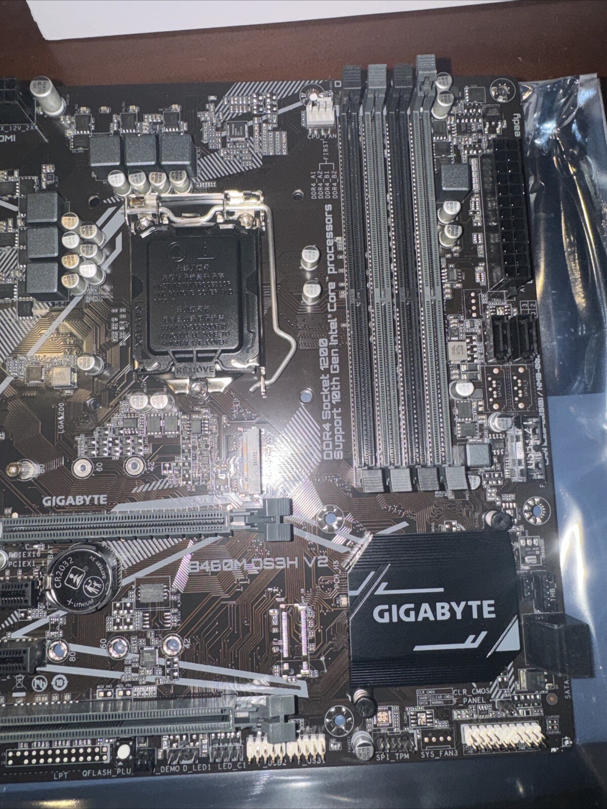 Gigabyte B460M DS3H V2 LGA 1200 Supports 10th 11th Intel B460 Motherboard