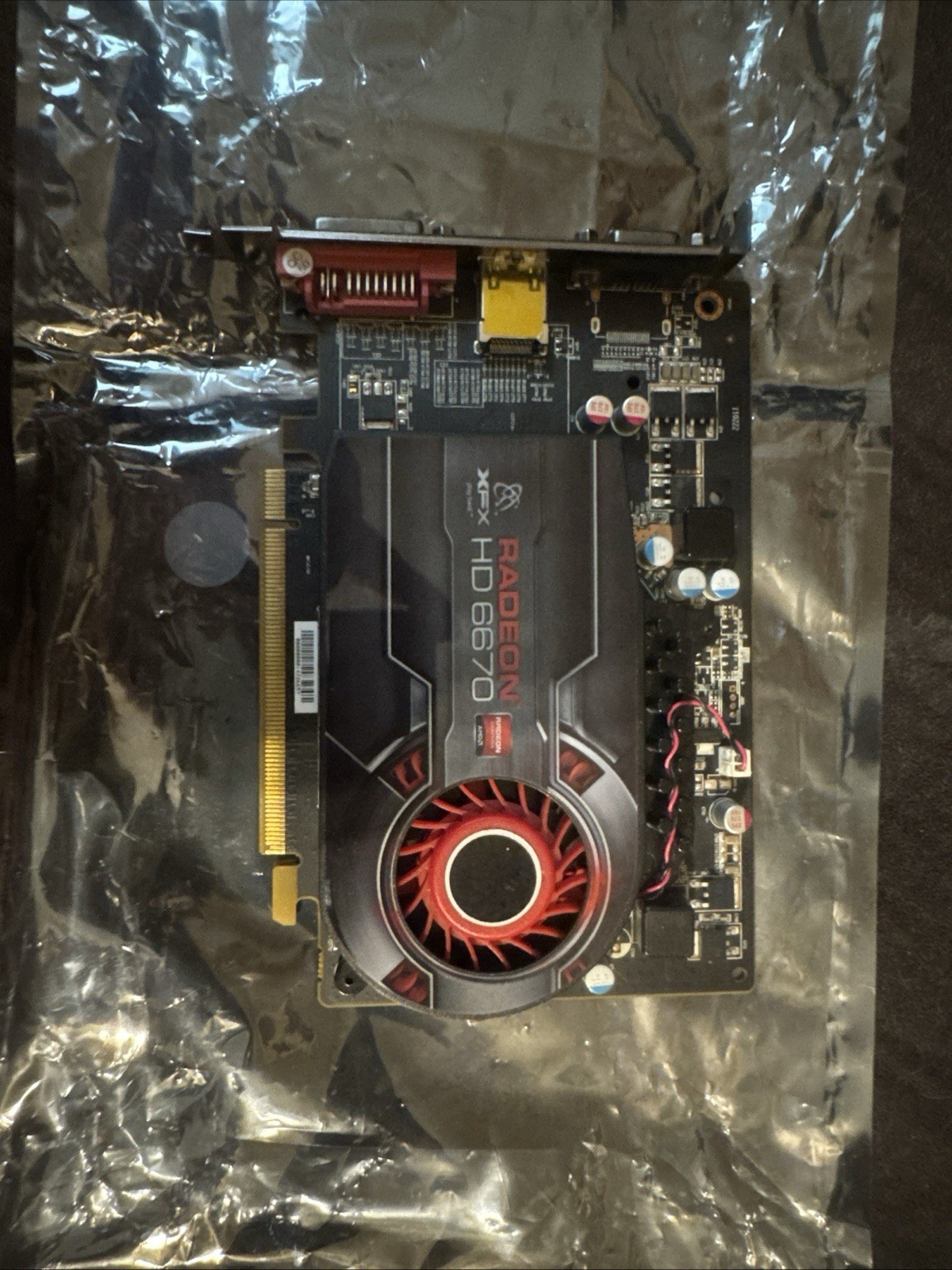 XFX AMD Radeon HD 6670 1GB GDDR5 PCIe x16 GPU DirectX 11 HDMI DVI VGA