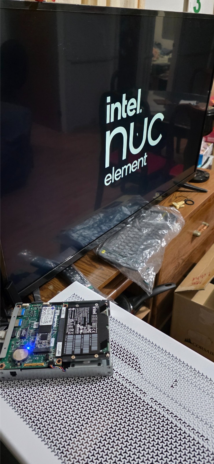 Intel BKCMA1BB NUC Assembly Element (DOES NOT INCLUDE COMPUTE ELEMENT OR SSD)